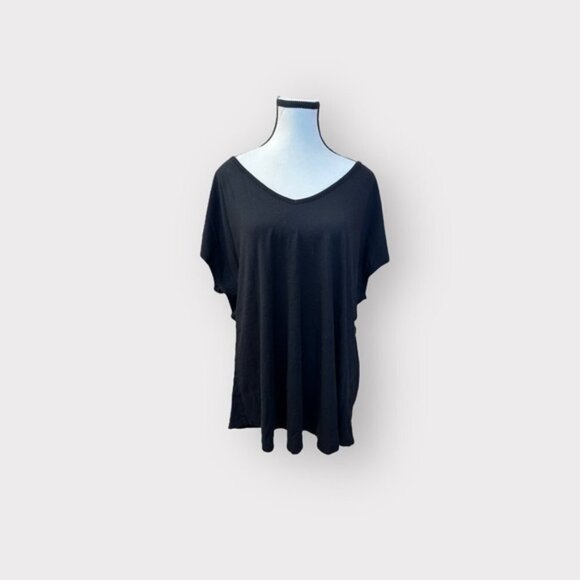 Women’s Torrid Black Cut Out Back Studio Knit Top 3 3X XXXL 22 24 - Picture 2 of 7